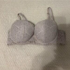 Victoria's Secret Lace Strapless Bra in Light Purple